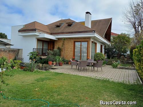 SE VENDE Casa esquina Cerro Castillo. Viña del Mar  