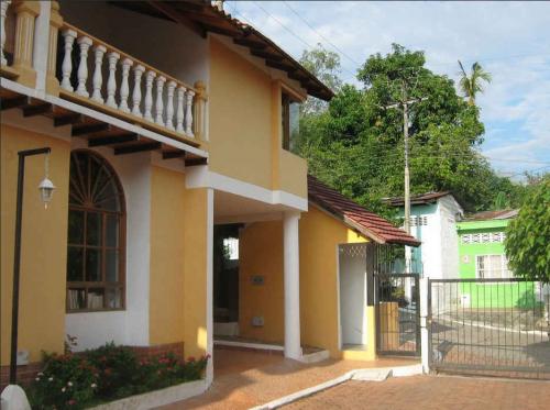 Se Vende Hermosa Casa En Conjunto Cerrado En Honda Tolima