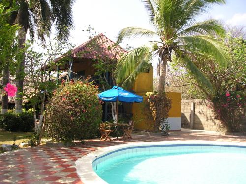 se vende cabaña en urbanisacion con todas comodidades