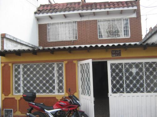 VENTA DE CASA EN MADELENA 