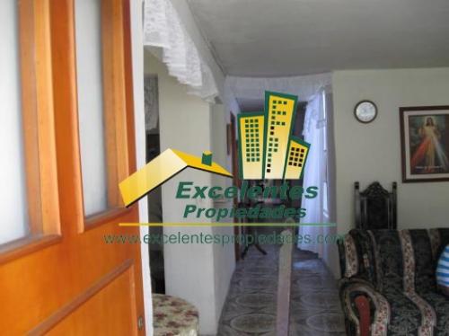 Se Vende Excelente casa en copacabana (colv814)