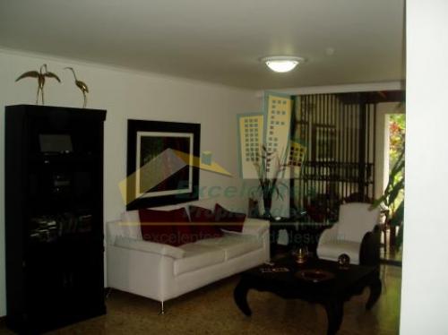 Se Vende Excelente Casa en  el poblado (2vi114)