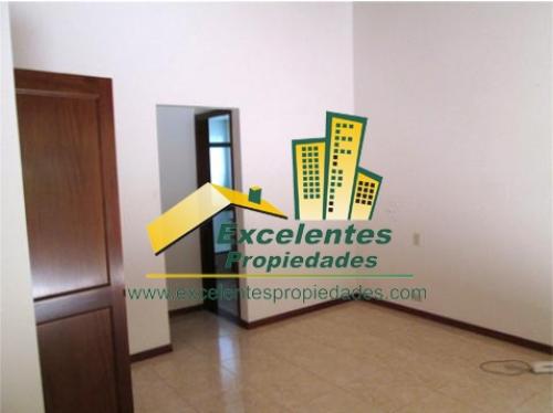 Se Vende Excelente Apartamento en Poblado (2lc972)