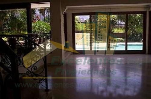 Se vende excelente  en Casa en el Poblado(2lp145)