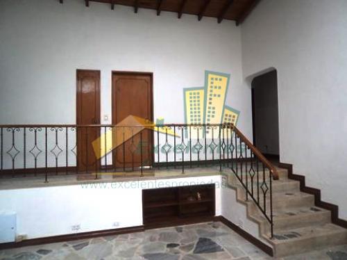 Se Vende Maravillosa  Casa en el Poblado     (2ca409)