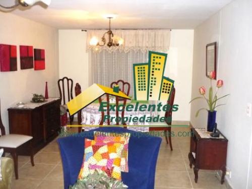 Se Vende Espectacular Casa  en Belén   (4lm1071)