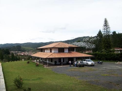 Finca muy bien ubicada, Guarne.