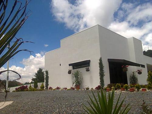 Hermosa Finca 10.427 mts2, Guarne. 