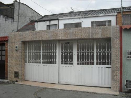 VENTA CASA ALAMOS NORTE