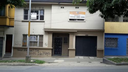 Casa en el centro de Medellín(038)