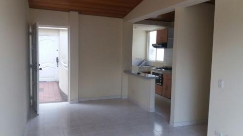 Vendo Apartamento Conjunto Cerrado Cerca a Multicentro