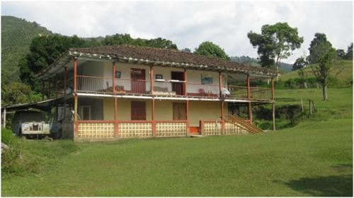 Finca en Amagá 18 cuadras, vereda Yarumal