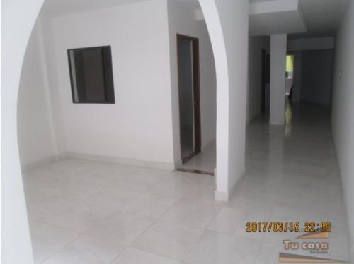 CASA 102Mts2 NIVEL 1 UBICADA EN SIMON BOLIVAR. ASI ES TU CASA