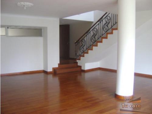 CASA 260Mts2 UNIDAD CERRADA UBICADA EN ENVIGADO. ASI ES TU CASA
