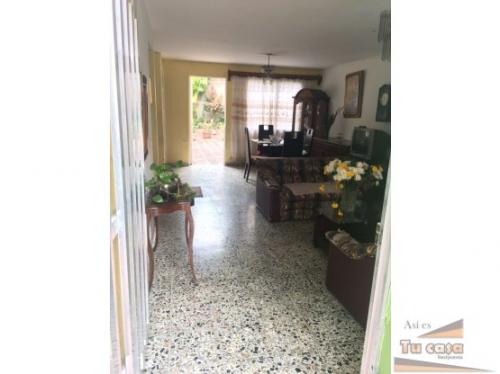 CASA UBICADA EN ITAGUI SANTA MARIA. ASI ES TU CASA