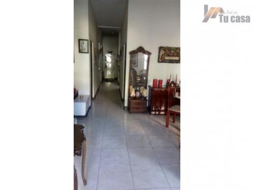 Casa de 300M2 1ro 2do 3ro. ASI ES TU CASA