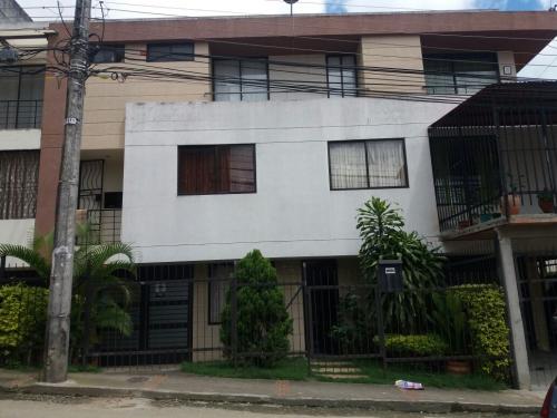 Vendo Casa Barrio Limonar V Sector