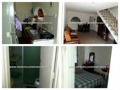 CASA UNIFAMILIAR PARA VENDER EN  MEDELLIN SECTOR LAS PALMAS COD: 9355