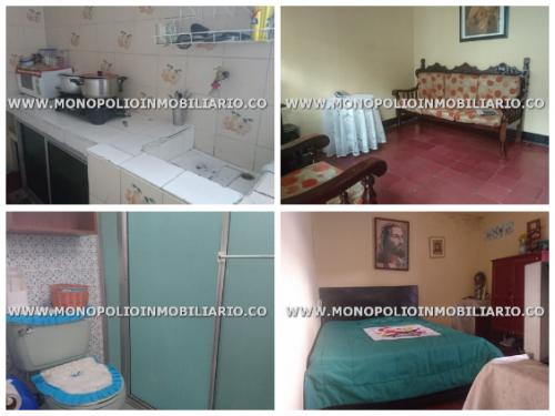 CASA BIFAMILIAR EN VENTA - SAN JAVIER LA PRADERA **COD** 13709