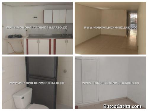 CASA BIFAMILIAR EN VENTA - MANRIQUE LAS ESMERALDAS **COD** 12148