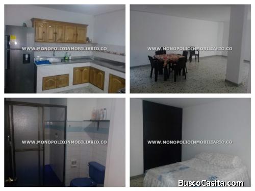 CASA BIFAMILIAR EN VENTA - SANTA MONICA *//COD:#*#* 14490