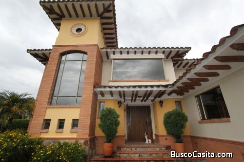 Casa campestre en Llano Grande