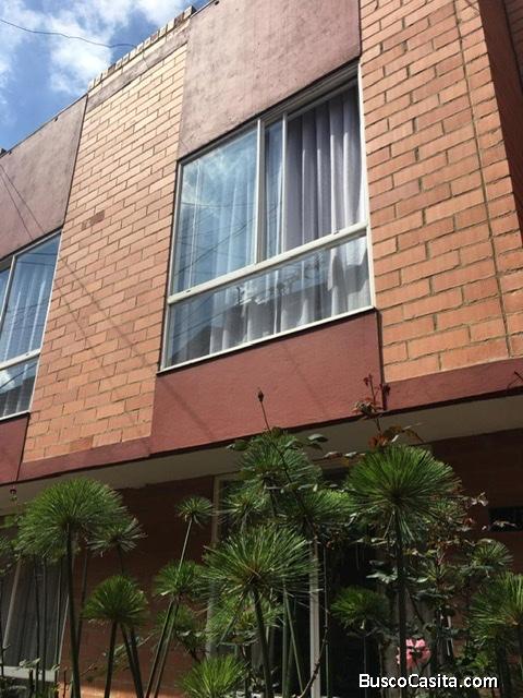 Casa Mosquera