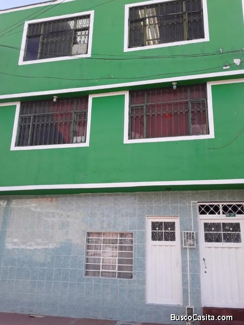 Casa rentable 6 apartamentos