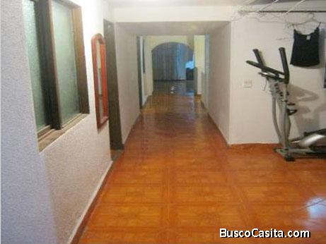 SE VENDE CASA EN CASTILLA - LA MARACANÁ
