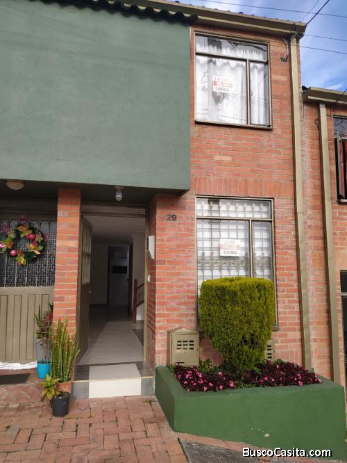 Linda casa ubicada en Portales de San José en la calera cundinamarca