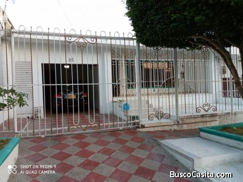 VENDO CASA 4 ALCOBAS 216m2 EN 7 BOCAS