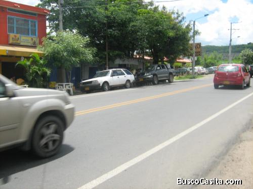 Vendo Casa Lote en el Barrio Miraflores de Girardot