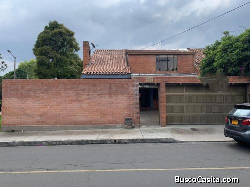 Casa en venta la Alhambra 
