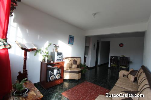 Casa en Guarne, Barrio Laurent