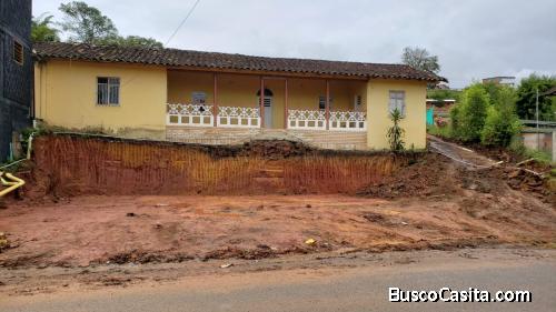 CASA - LOTE EN VENTA SOBRE VIA PRINCIPAL KM 30 DAGUA