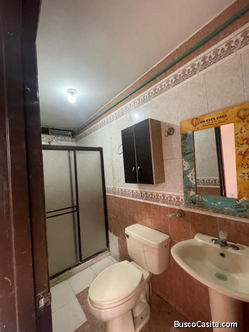 Casa de 4 pisos en venta en Bajos Ciudad Cordóba, Cali