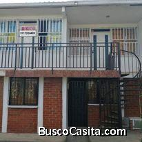 SE VENDE CASA EN YUMBO DE 2 PISOS  INDEPENDIENTES BARRIO CACIQUE JACINTO