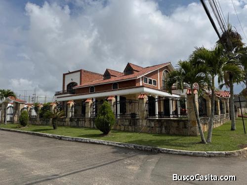 SE VENDE CASA CAMPESTRE FUSAGASUGA