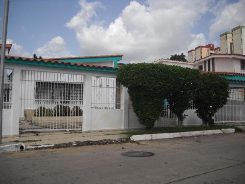 Casa en Venta en Valencia Los Nisperos