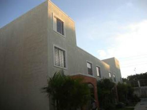 VENTA de CASA en CABUDARE-AV-RIBEREÑA