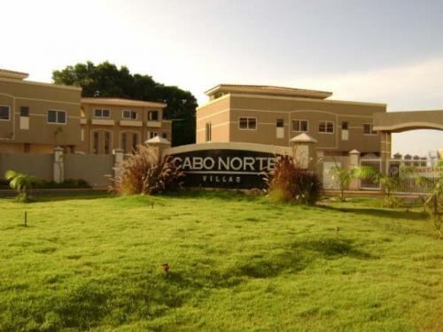 TOWNHOUSE EN VENTA MARACAIBO ISLA DORADA OSCAR ROMERO