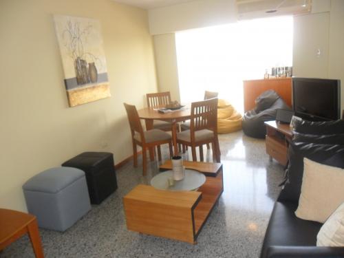 APARTAMENTO EN VENTA MARACAIBO AV. 10 OSCAR ROMERO
