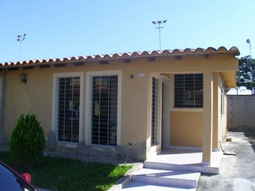 VENTA de bella casa en CABUDARE 11 6828