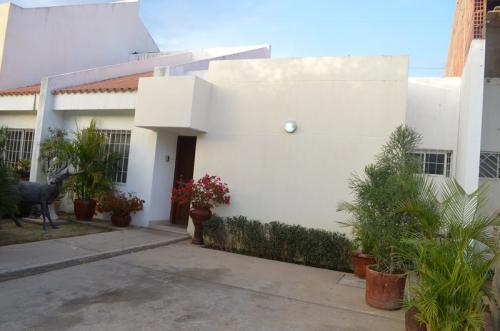 casa en villa Maracaibo zona norte Oscar Romero