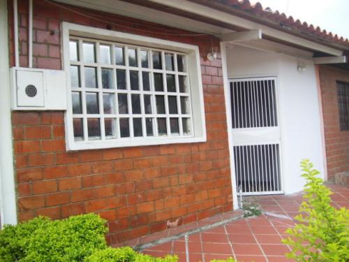 VENTA de bella CASA en CABUDARE 12-2011