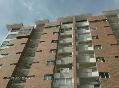 VENTA de CASA en BARQUISIMETO. Este 12-1423