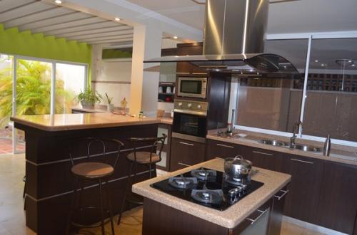 Casa en venta Maracaibo sector montebello Oscar Romero