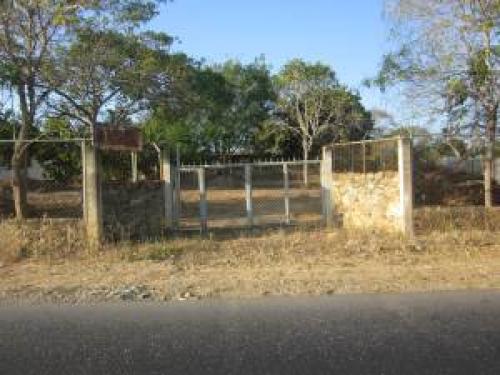 VENTA de CASA en DUACA