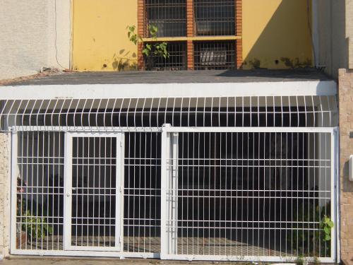 Casa en venta Maracaibo Av.14B sector Las Naciones Remaxmillenium