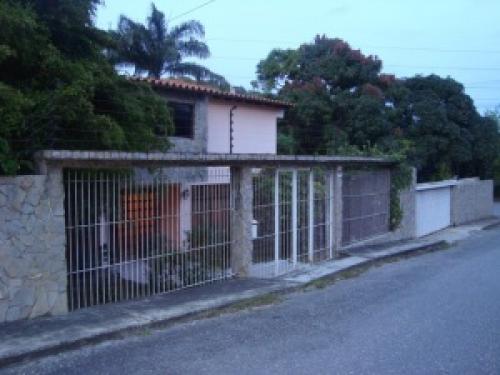 VENTA de CASA en BARQUISIMETO-SANTA ROSA